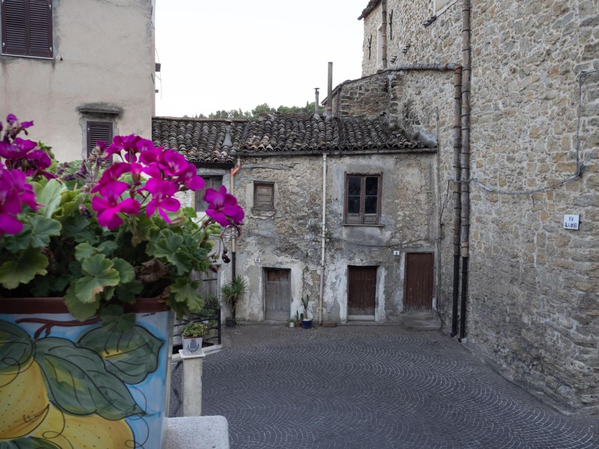 Apartamento La Casa Della Nonna Cammarata Exterior foto
